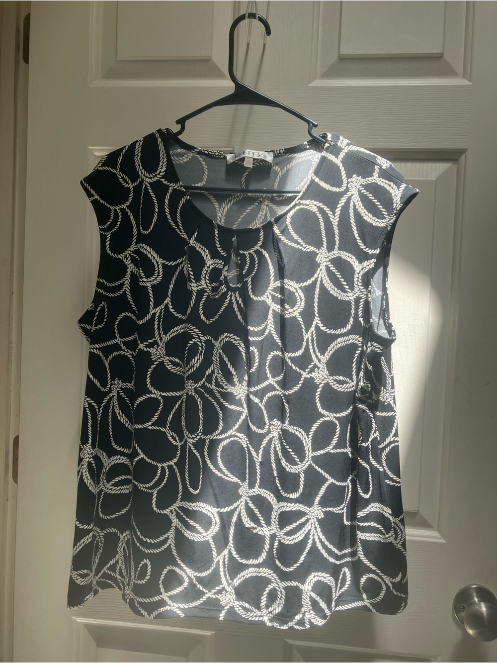 Kasper Black Rope-Print Sleeveless Camisole